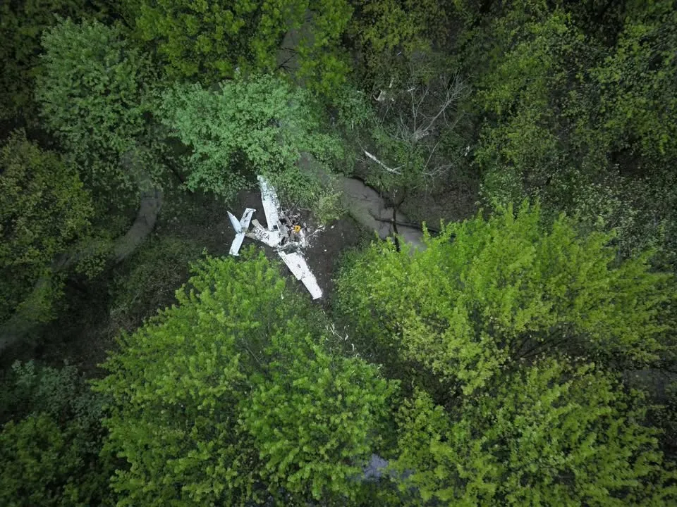 Gary Wolfelt Obituary, West Lafayette man killed in Ohio plane crash
